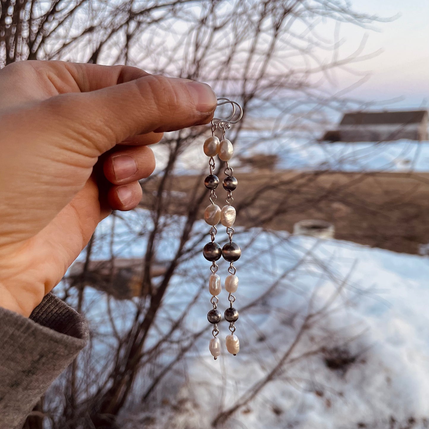 The Louise Dangles - Pearl Mix