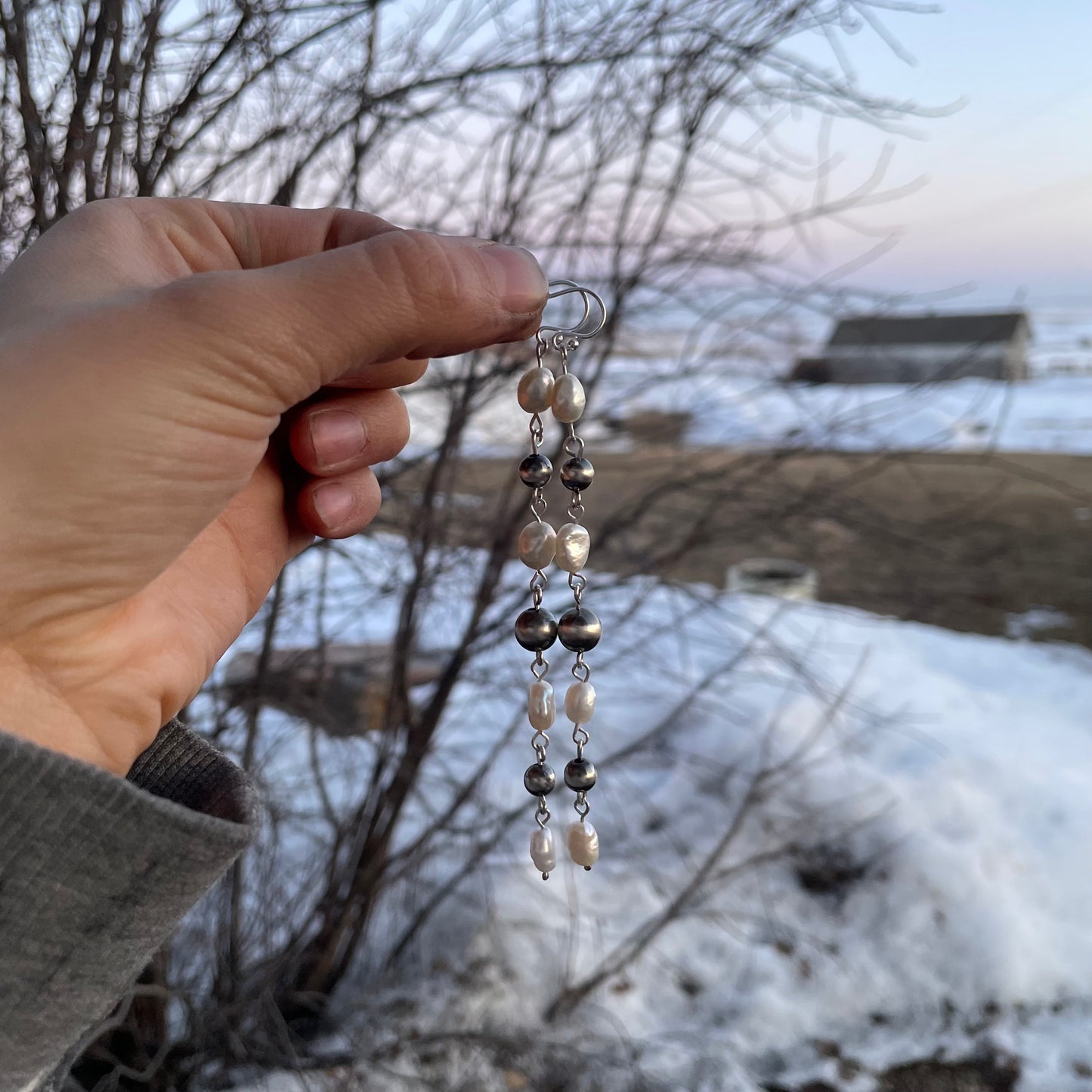 The Louise Dangles - Pearl Mix