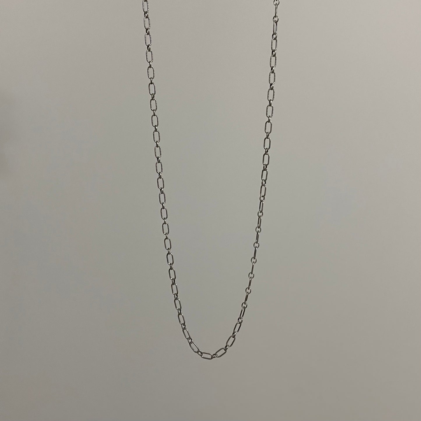 The Posey Lariat - Mixed Chain